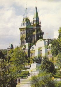 Canada War Memorial in Confederation Square Ottawa Ontario