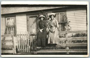 MEN'S COUPLE DRESSED AS A WOMEN ANTIQUE REAL PHOTO POSTCARD RPPC