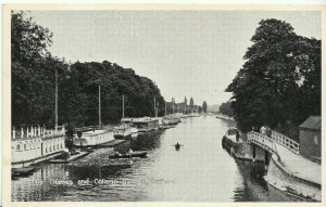 Oxfordshire Postcard - The Thames and College Barges  ZZ1170