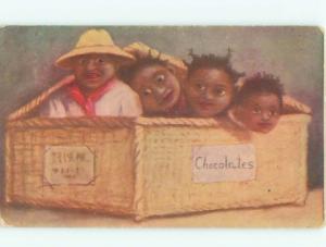 Pre-Linen Black Americana FOUR PEOPLE INSIDE BOX AC0486