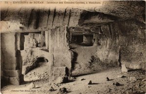CPA Env. de ROYAN Intérieur des Grandes Grottes a Meschers (667184)