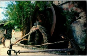 The Old Grist Mill, City Gates, St. Augustine FL Vintage Postcard I32