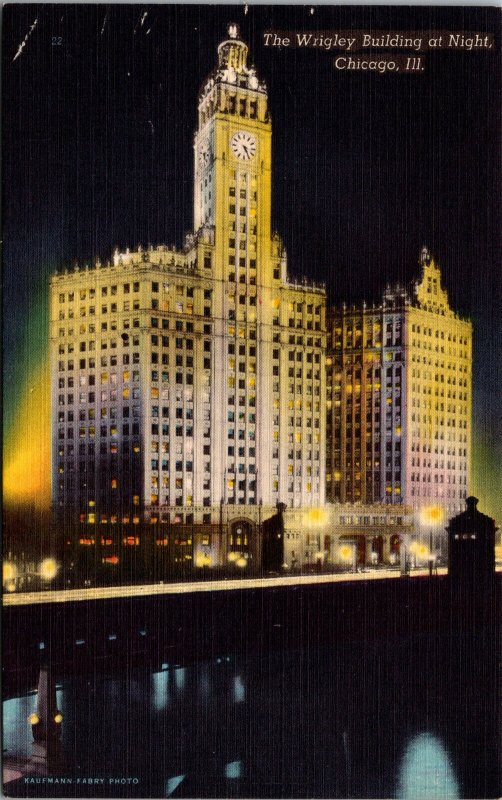 Vtg 1930's Wrigley Building At Night Chicago Illinois IL Linen Unposted Postcard