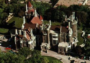 CONTINENTAL SIZE POSTCARD THE CASA LOMA HISTORIC CASTLE AT TORONTO CANADA