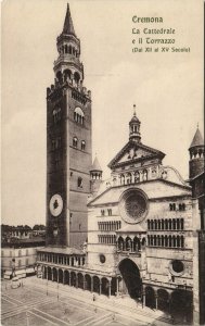 CPA Cremona La Cattedrale e il Torrazzo ITALY (805264)