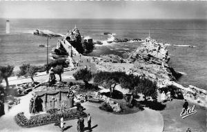 BR39393 Vue sur le Rocher de la vierge Biarritz france