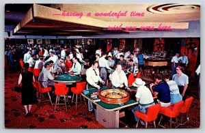Gambling~Having A Wonderful Time~Casino Scene In Las Vegas Nevada~Vintage PC