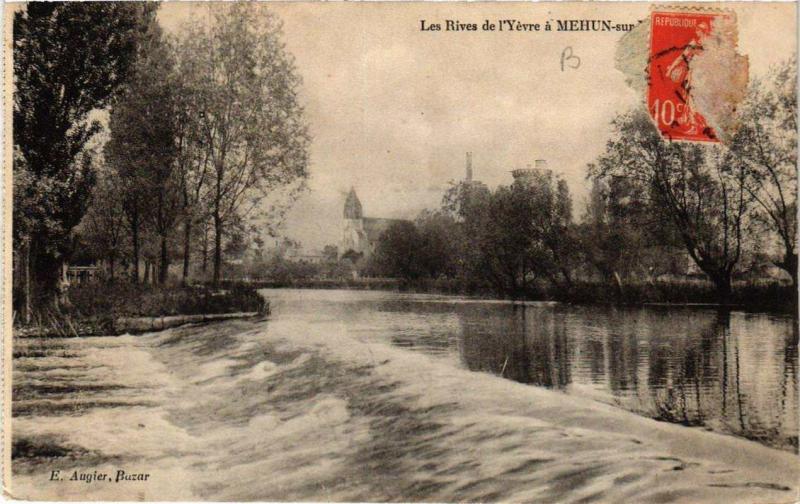 CPA Les Rives de l'Yevre a Mehun-sur-Yevre (613058)