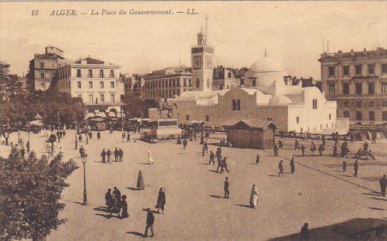 Algeria Alger La Place du Gouvernement