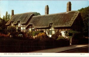 Anne Hathaways Cottage Stratford Upon Avon England Postcard