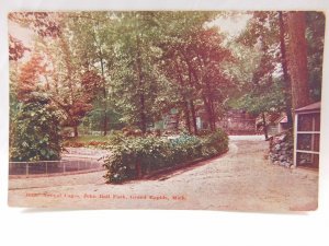 Vintage Post Card Animal Cages John Ball Park Grand Rapids, MI P24