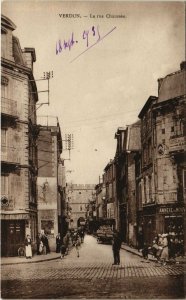 CPA Verdun - La rue chaussee (118791)