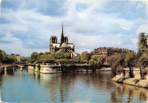 BF1276 notre dame de paris  France