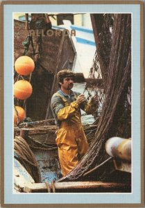 Spain Postcard - Mallorca Fisherman, Baleares   RR23261