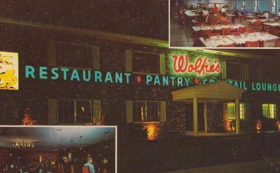 Wolfies Miami Beach Restaurant Diner at Night Postcard