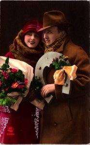 Victorian Romantic Couple Vintage RPPC C008