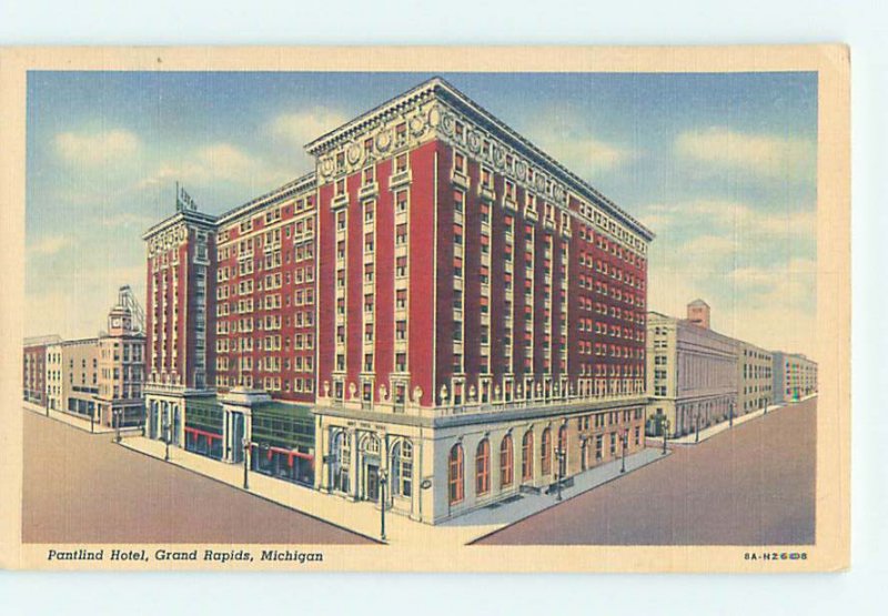 Linen HOTEL SCENE Grand Rapids Michigan MI AE1582