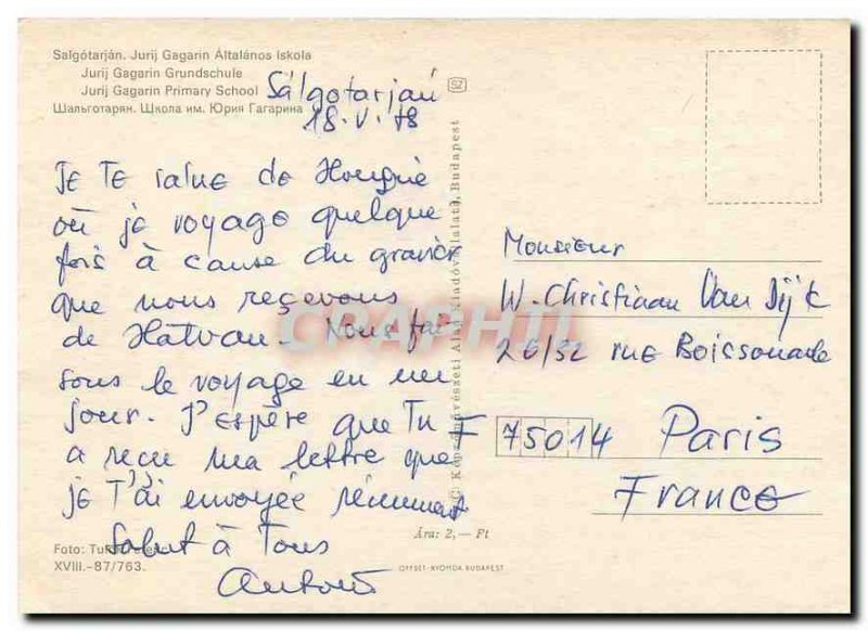 Postcard Modern Salgotarjan Jurij Gagarin Altalanos iskola