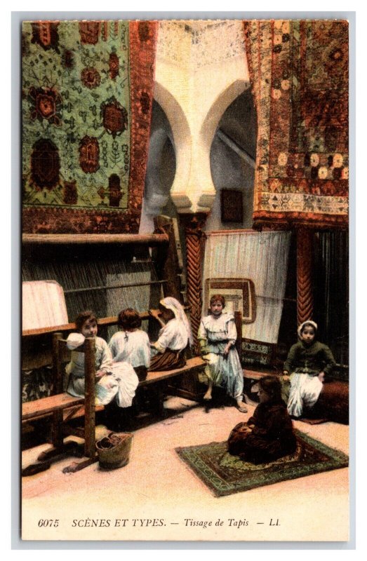 North African Rug and Tapestry Weavers UNP DB Postcard V23