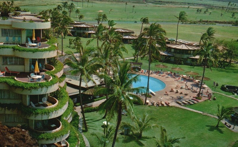 Vintage Postcard Sheraton Maui Resort Hotel Kaanalapi Beach Island Maui Hawaii