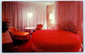 SPARKS, NV ~ Bridal Room NUGGET MOTOR LODGE Honeymoon Suite c1960s Postcard
