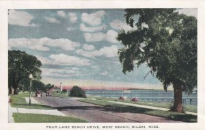 BILOXI, Mississippi, PU-1942; Four Lane Beach Drive, West Beach