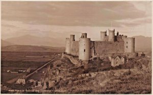 WALES UK~HARLECH CASTLE SNOWDON ~JUDGES PHOTO POSTCARD