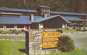 New Zealand Mount Cook The Hermitage