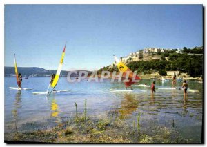 Postcard Modern Ste Croix du Verdon general view with the boards was sailing ...