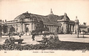 Vintage Postcard Grand Palais Museum Hall Large Historic Site Paris France