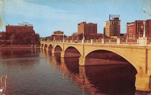 Skyline Waterloo, Iowa