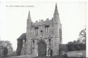 Essex Postcard - St John's Abbey Gate - Colchester - Ref 6113A