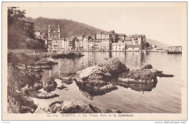 BASTIA - Le Vieux port et la Cathedrale , Corse , France , 00-10s