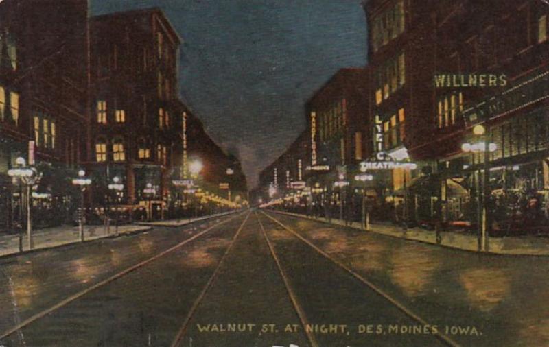Iowa Des Moines Walnut Street At Night 1911