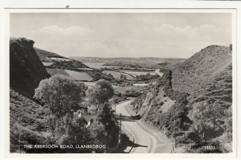 Caernarvonshire The Abersoch Road Llanbedrog 15531 RP PPC c 1950s Unused