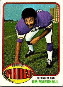 1976 Topps Football Card Jim Marshall Minnesota Vikings sk4422