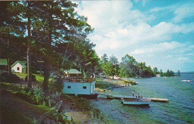 New Hampshire Wolfeboro Sun Deck & Water Ski Dock Point Breeze On Lake We...