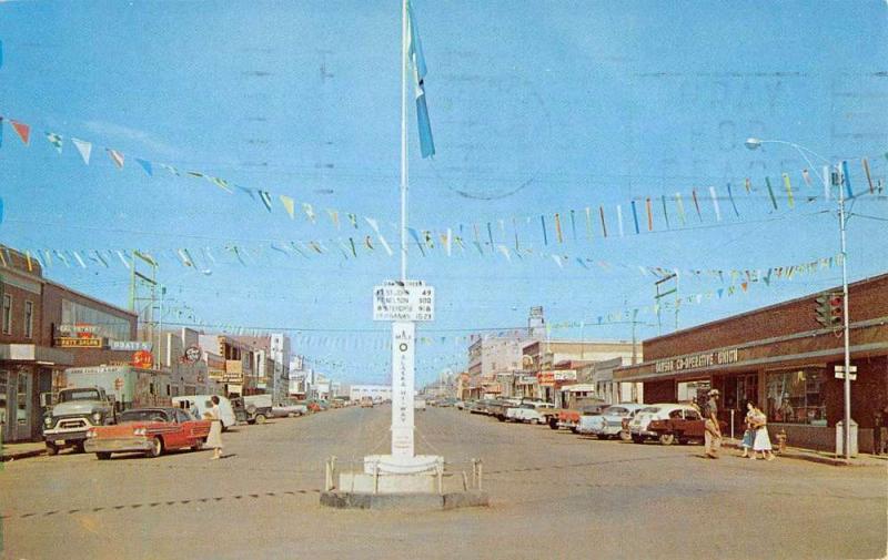 Dawson Creek British Columbia Canada Street Scene Vintage Postcard K83170