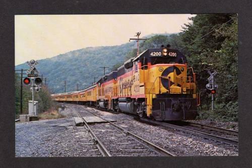 WV Chessie System RR Train HARPER'S FERRY WEST VIRGINIA