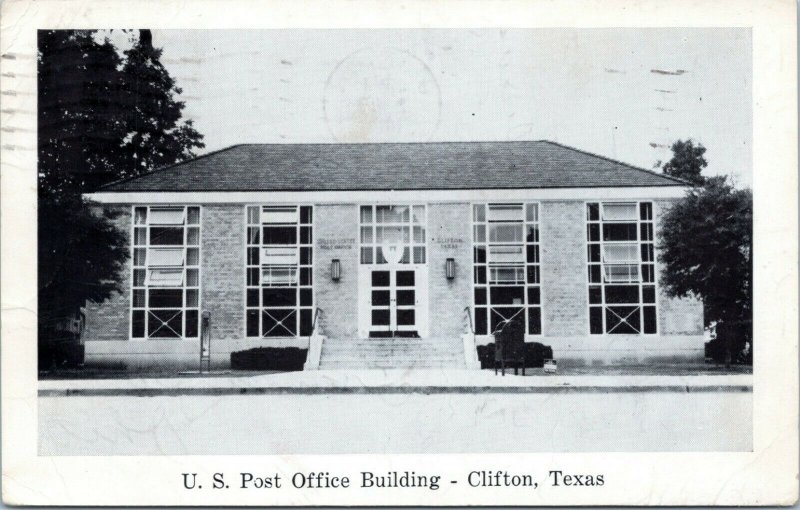 postcard - U.S. Post Office Building, Clifton, Texas