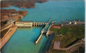 CUMBERLAND RIVER, TN Tennessee  OLD HICKORY LOCK & DAM  c1950s  Postcard