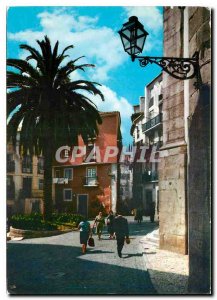 Postcard Modern Lisboa Portugal Rua tipica de Alfama