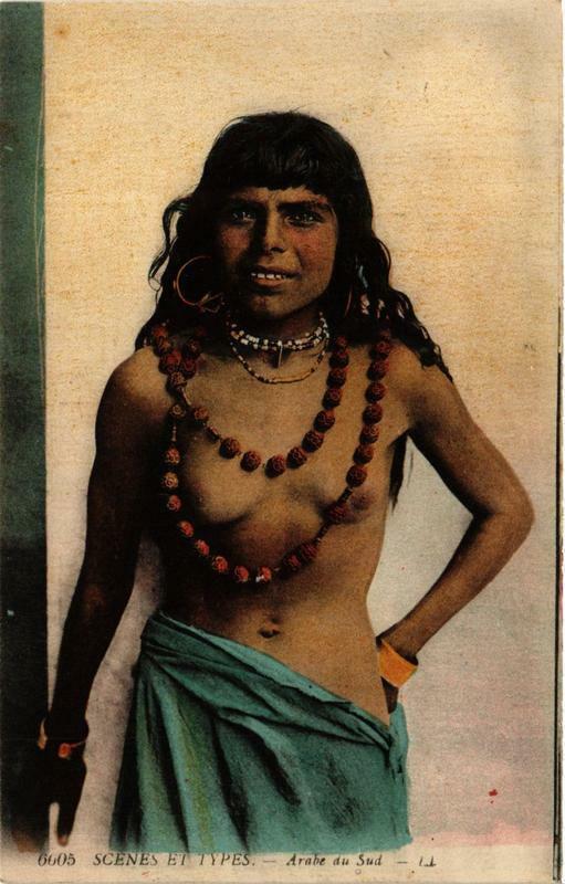 CPA AK Scenes et Types. Arabe du Sud ETHNIC NUDE (574008)