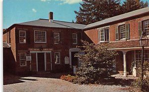 Cobble Court Attractive Little Shop Litchfield CT 