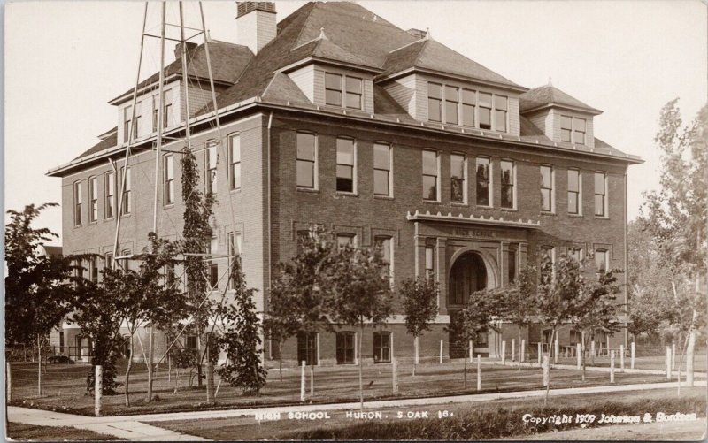 Huron South Dakota HIgh School SD Unused Johnson Bordsen RPPC Postcard E81