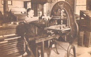 Print Shop Sturbridge, Massachusetts Postcard