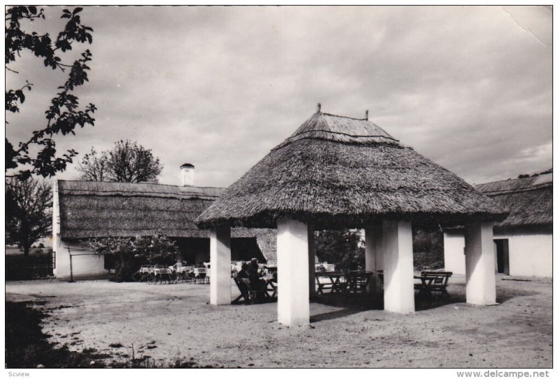 RP: REZI , Hungary , 40-60s ; Gyongyosi Inn