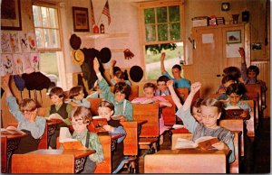 Pennsylvania Amish Country Amish Children At School