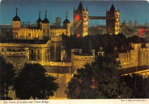 uk44545 tower of london and tower bridge uk