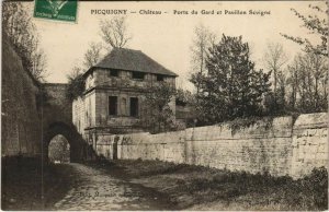 CPA PICQUIGNY le Chateau Porte du Gard (807195)